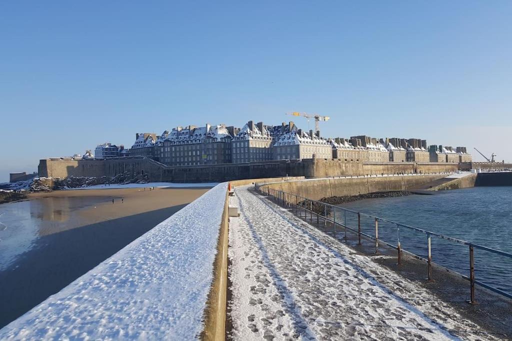 Appartement A 30M De La Plage Du Sillon. سان مالو المظهر الخارجي الصورة