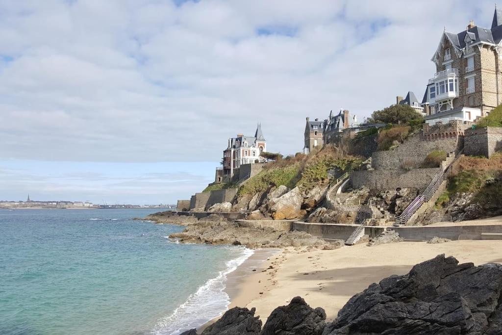 Appartement A 30M De La Plage Du Sillon. سان مالو المظهر الخارجي الصورة